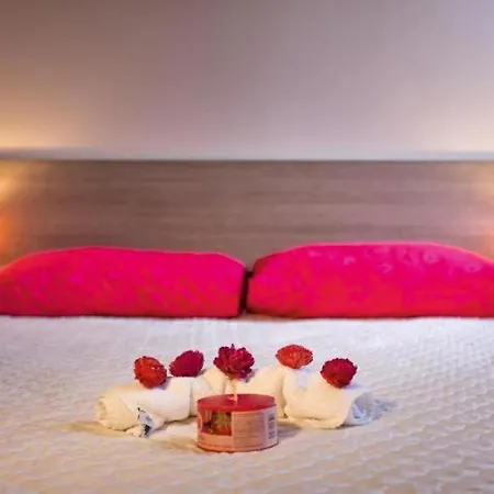 Arcave Luxury Διαμέρισμα Σιρμιόνε